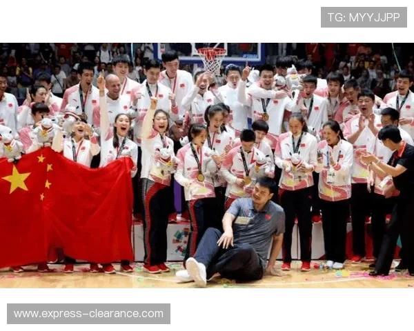 菲律宾球迷姚明的篮球梦想与热情如何影响中菲体育交流