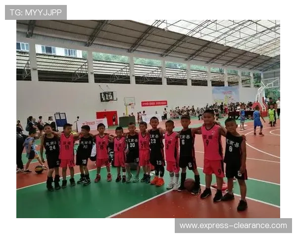 思南姚明小学：传承篮球精神与学术成就的创新教育之路